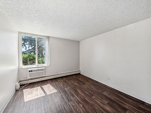4th image of 693 Urban Ct #70001