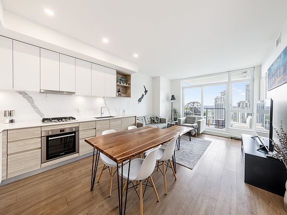 5th image of 595 Austin Ave #2507