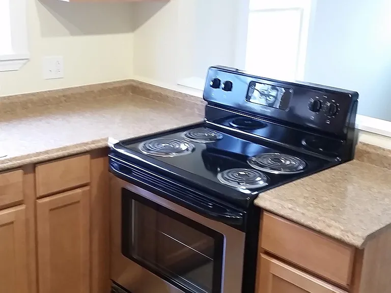 113 Dell St #2 — Photo 5