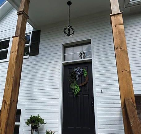 3rd image of 207 Parkway Dr