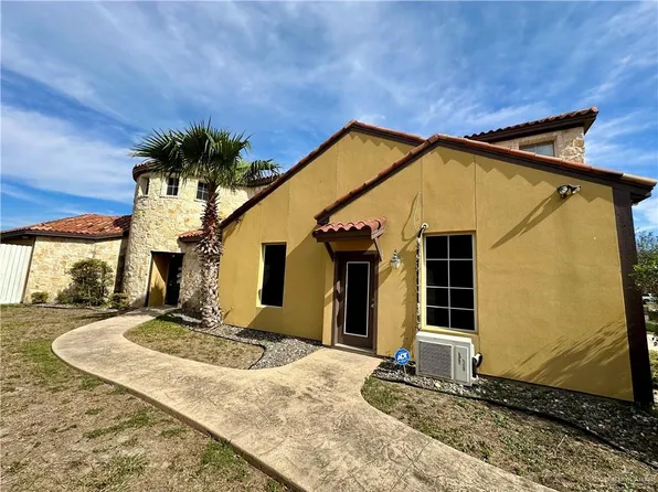 2423 E 21st St, Mission, TX 78572