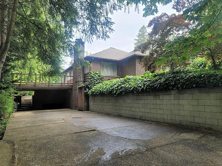 2175 Lynnette Pl NW — Photo 2