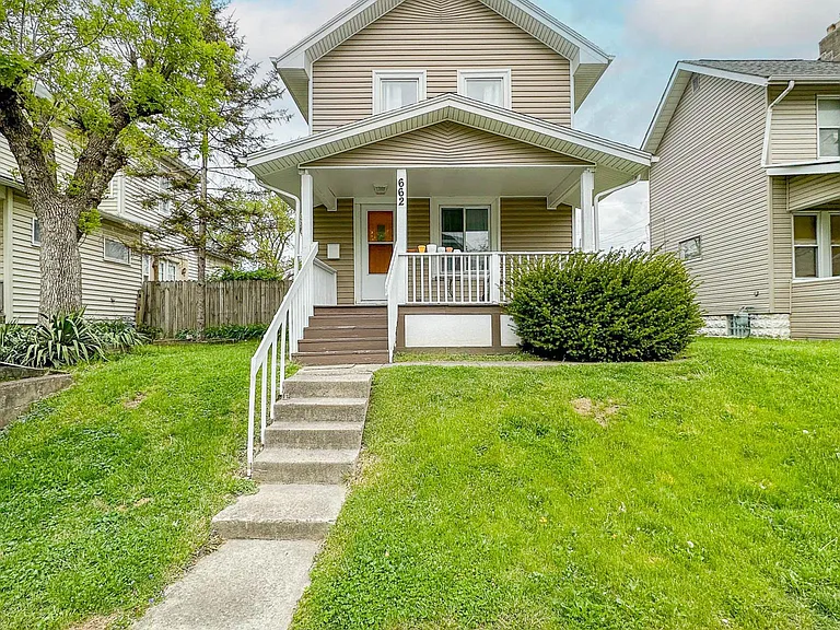 662 Southwood Ave — Photo 28