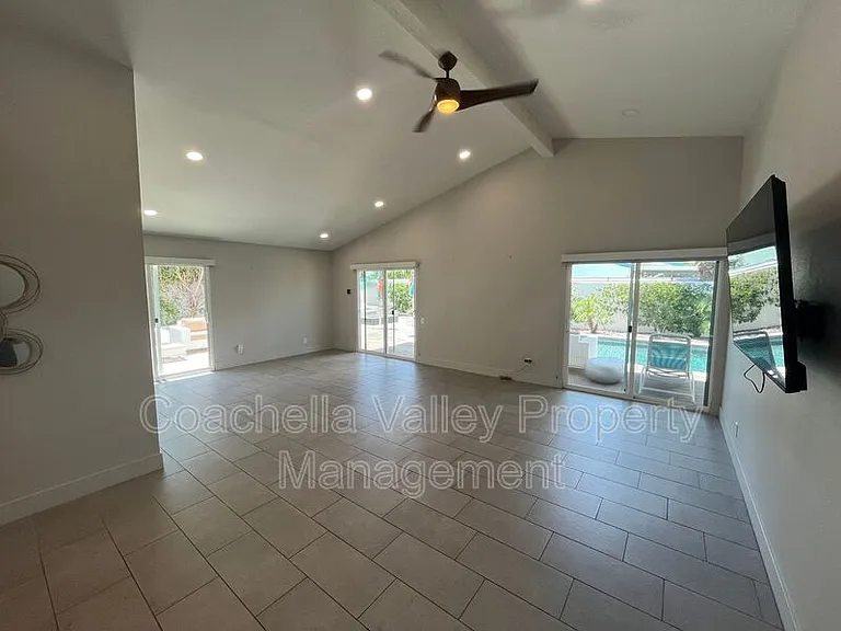835 S Nueva Vista Dr — Photo 34