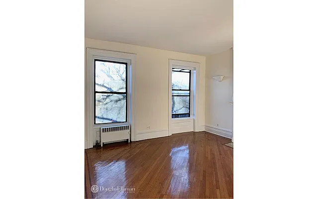 Rented by Douglas Elliman | media 44