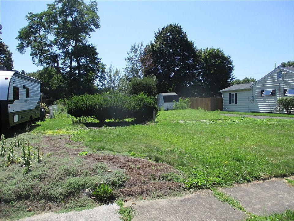 2nd image of 301 Bowers Dr #55