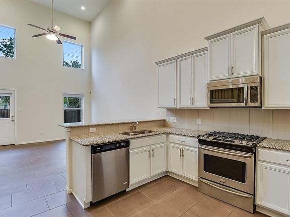 3rd image of 2304 S Lakeline Blvd #402