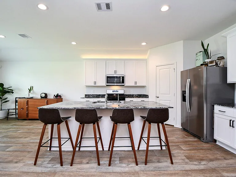 3008 Bur Landing Ln — Photo 8