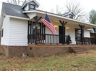 1374 Garner Dr, Denton, NC 27239