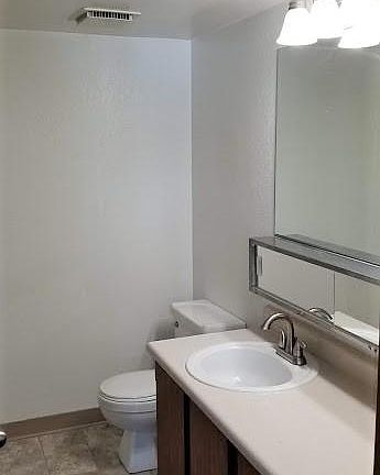 5th image of 6416 Village Green Cir APT 9