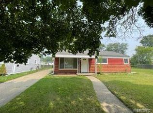 21748 Ehlert Ave, Warren, MI 48089