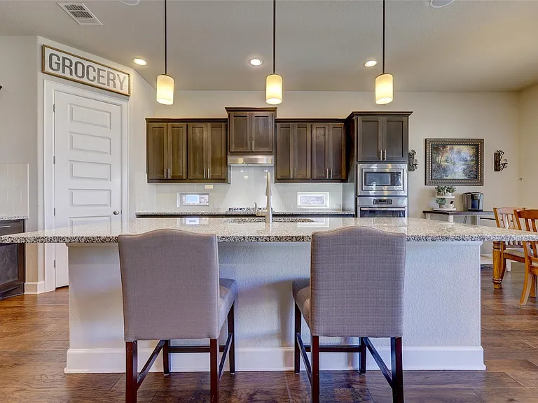 3030 Isabella Ln — Photo 11