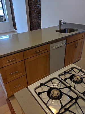 Rented by Sky Management | media 27