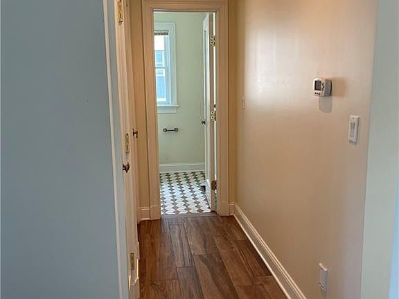 4th image of 393 Columbus Ave