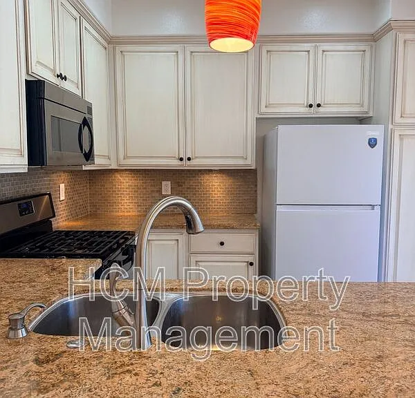 1237 S Country Glen Way #146 — Photo 9