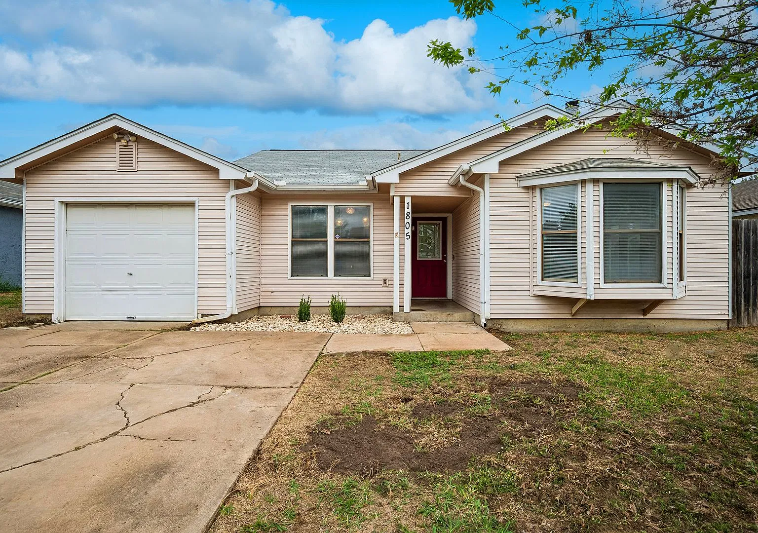 1805 Gentle Wind Dr, Arlington, TX 76018 — Photo 1