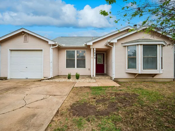 1805 Gentle Wind Dr, Arlington, TX 76018
