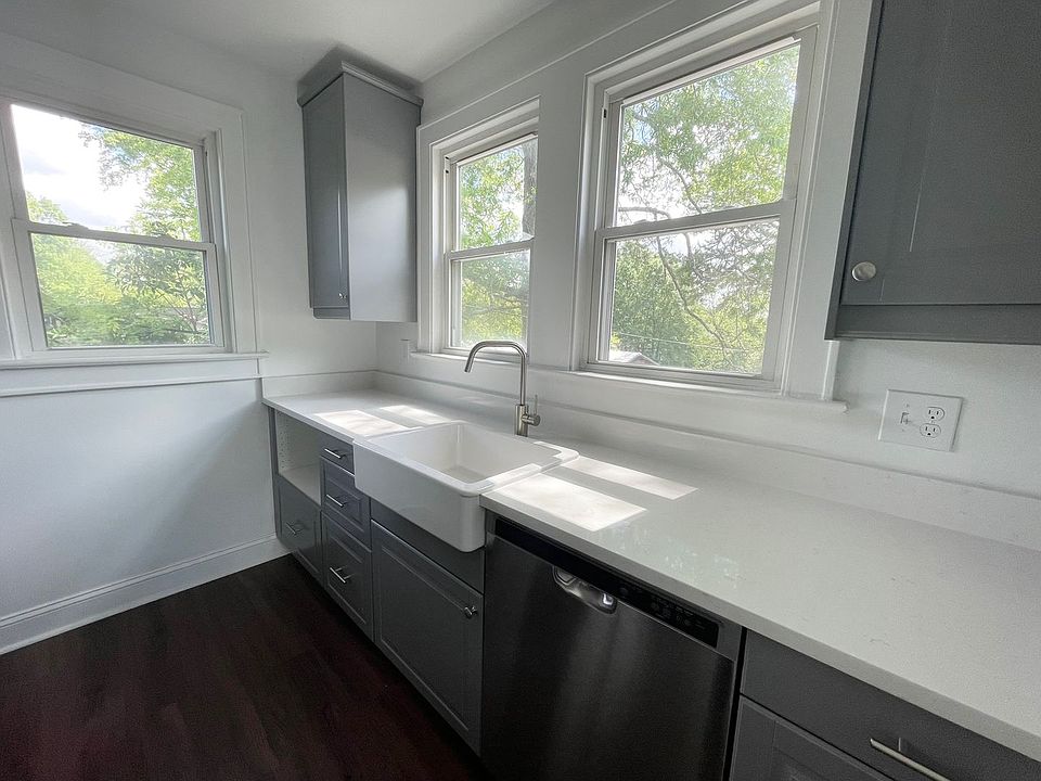 Earlewood Park Convenient to Downtown and Interstates 810 Florence