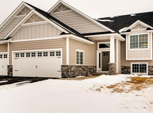 6996 S 93rd St, Cottage Grove, MN 55016