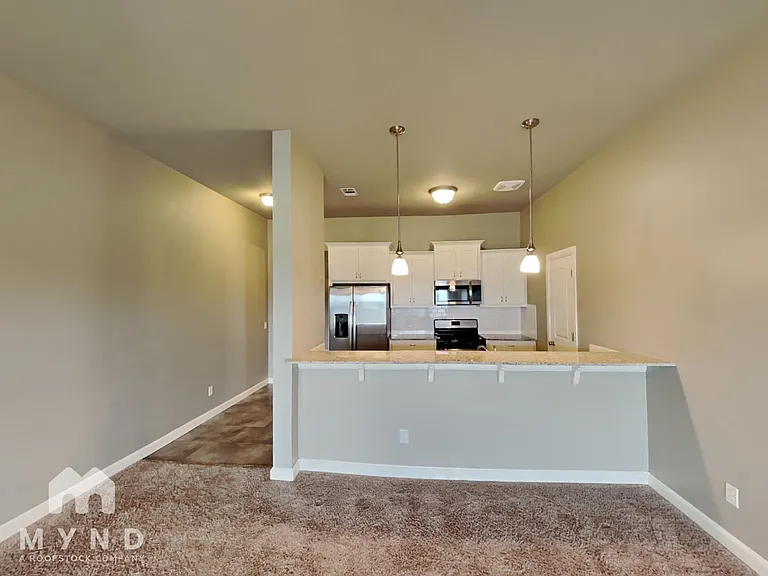 1109 Merlin Dr — Photo 6