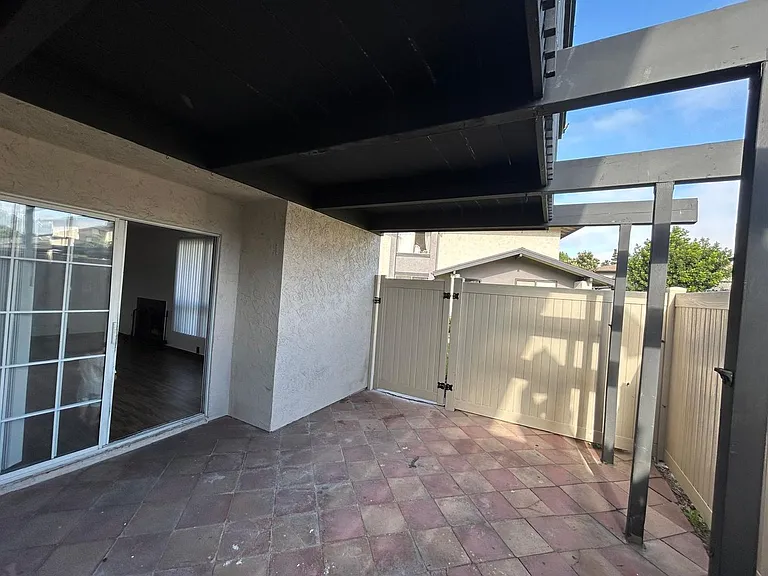 285 Rancho Dr #D — Photo 10