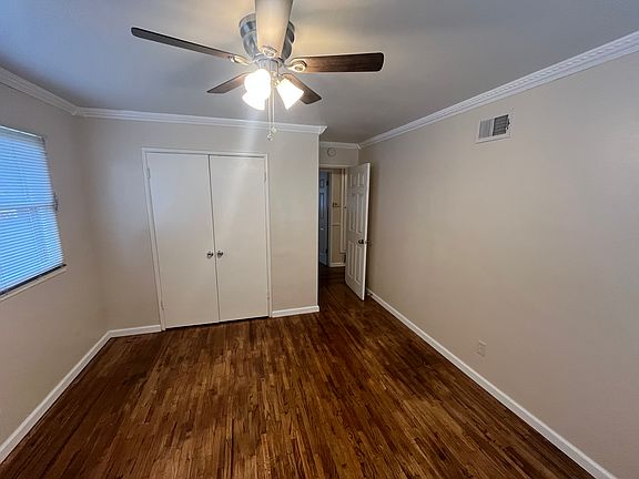 5th image of 11731 Brookhurst St