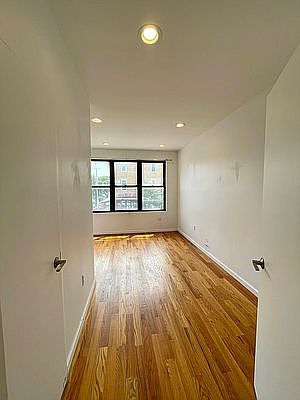 4th image of 2802 Steinway St APT 2R