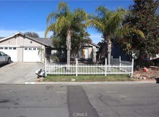 312 Redbud Pl, Perris, CA 92570