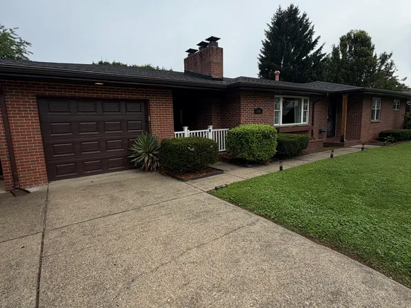 601 45th St SE, Charleston, WV 25304