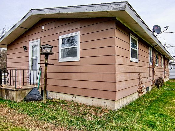 3rd image of 15985 N Second Street #2