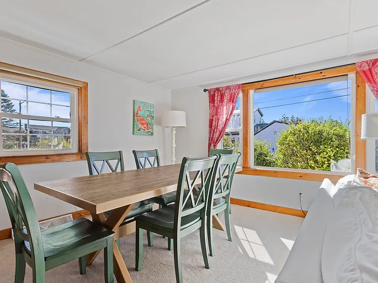 53 Foss Cir — Photo 18