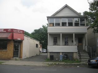 184 Matthew St, Orange, NJ 07050