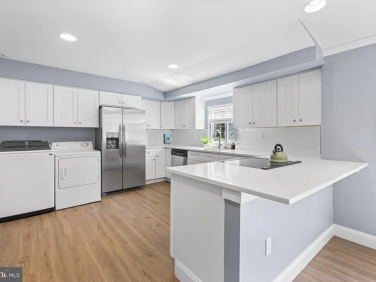 343 Sugartown Rd #B — Photo 3