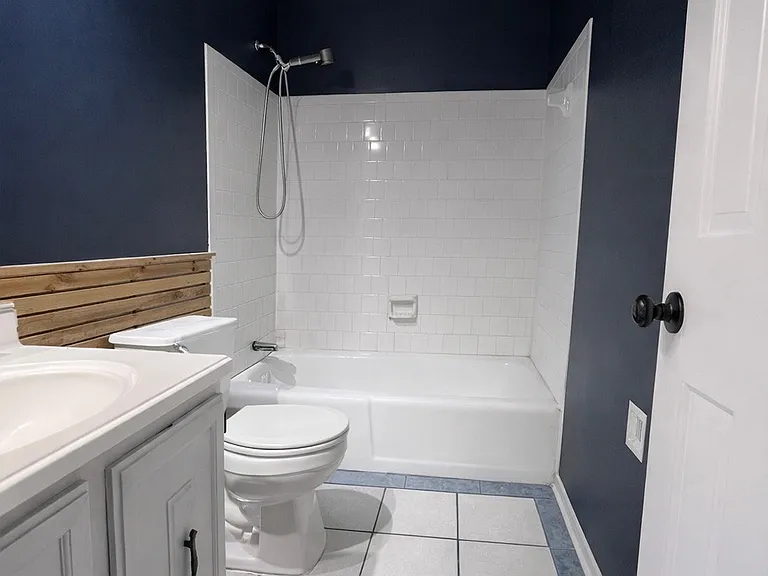 3063 Reese Dr — Photo 2