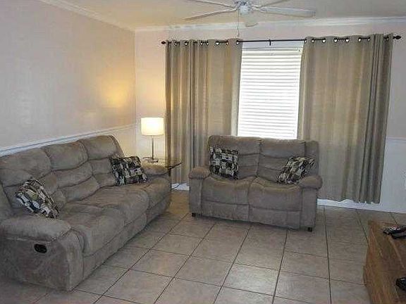 3rd image of 8701 NW 10th St