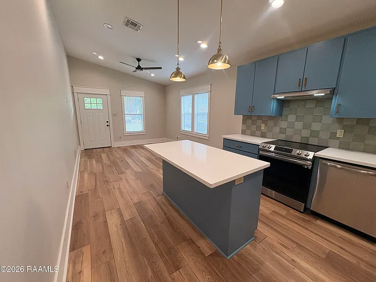 612 E Vermilion St #A — Photo 7
