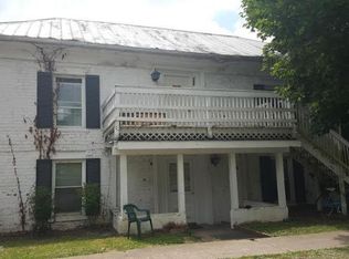 565 Montgomery St, Christiansburg, VA 24073