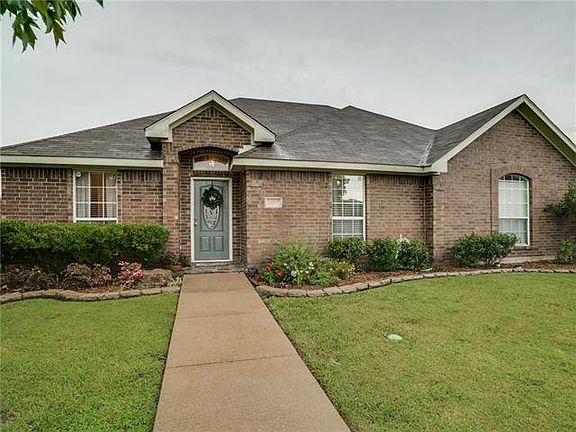 2nd image of 3807 Aberdeen Ct