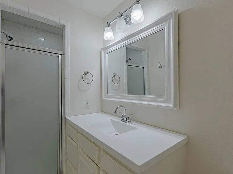 3310 Tanglewood Ln #1 — Photo 19