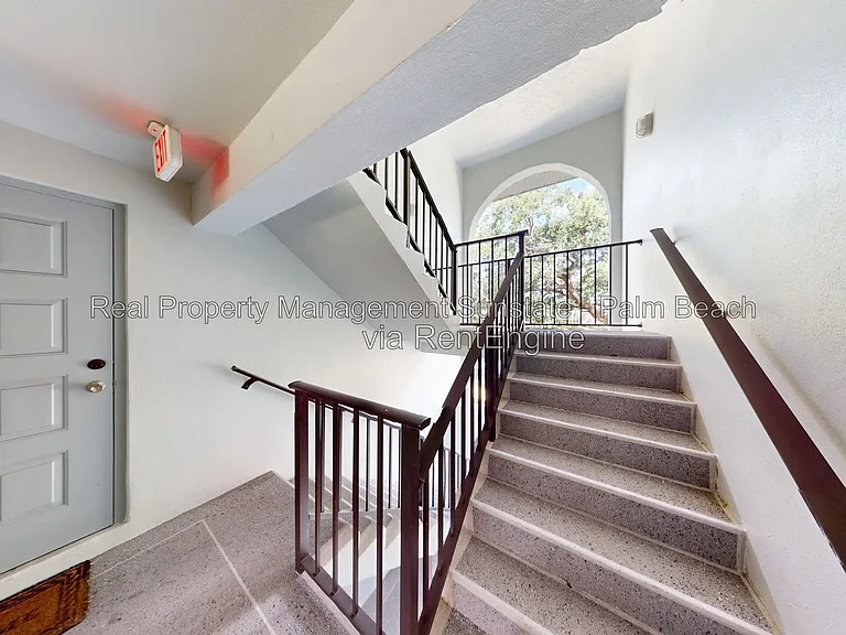 1015 Green Pine Blvd #C2 — Photo 22