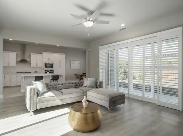 3503 Alameda Ave, Clovis, CA 93619