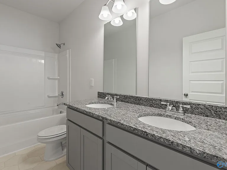 7202 Fox Glen Cir — Photo 26