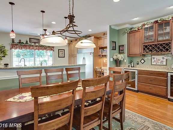 5th image of 3514 Brookwood Dr