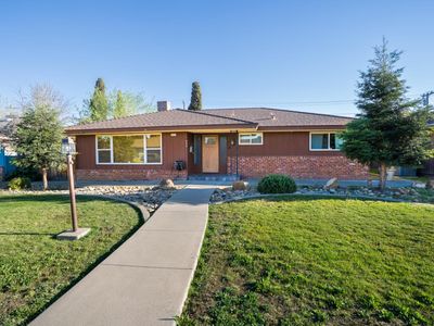435 Harvard Ave, Coalinga, CA, 93210
