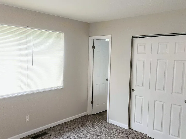 7323 Landi Ct — Photo 14