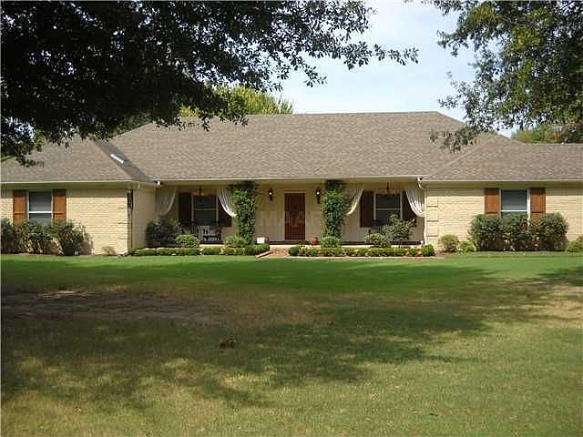 1st image of 3259 Bruton Parish Dr