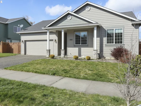 706 Sieverkropp Dr, Hood River, OR 97031