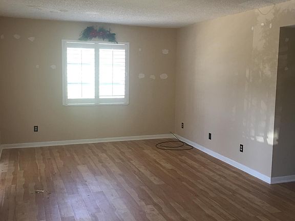 2nd image of 420 S B St APT A3