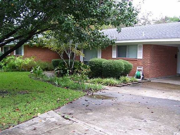 2nd image of 210 Gulpha Dr