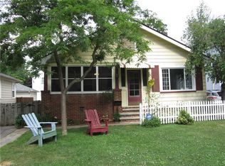 3996 Elmore Rd, Fairview Park, OH